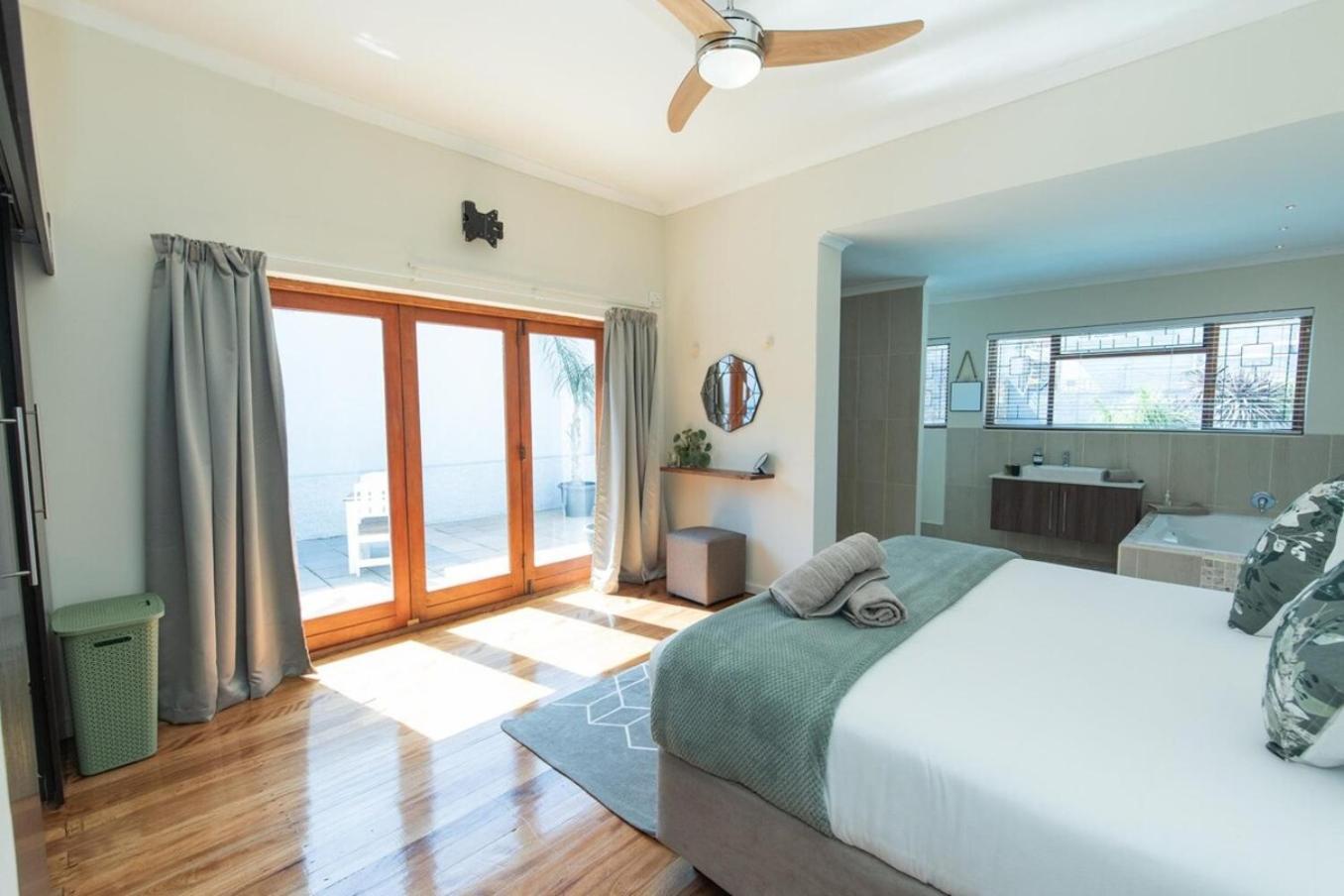 הוילה פורט אליזבת' Luxury Living On Westview מראה חיצוני תמונה